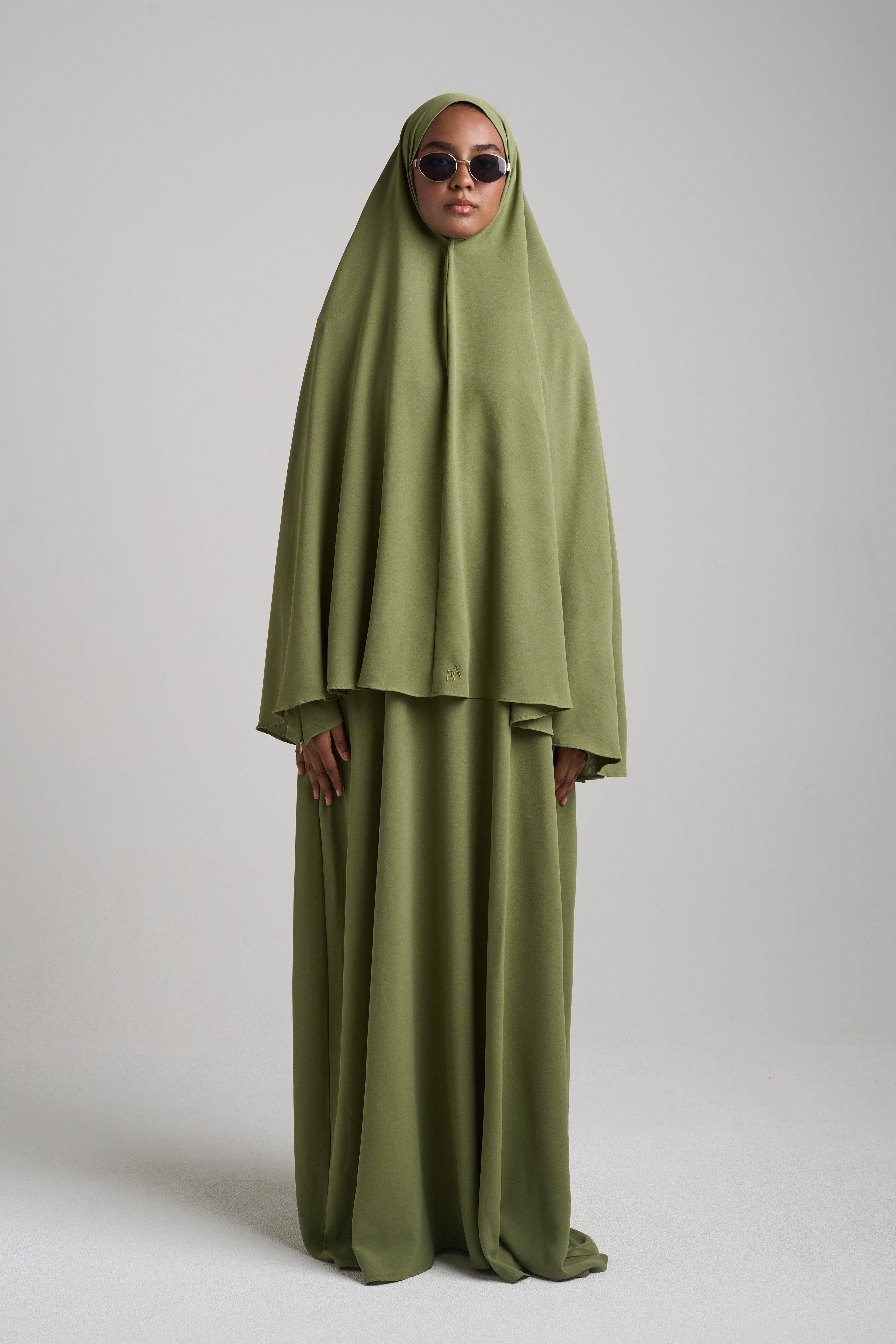 Lightweight Hip Khimar