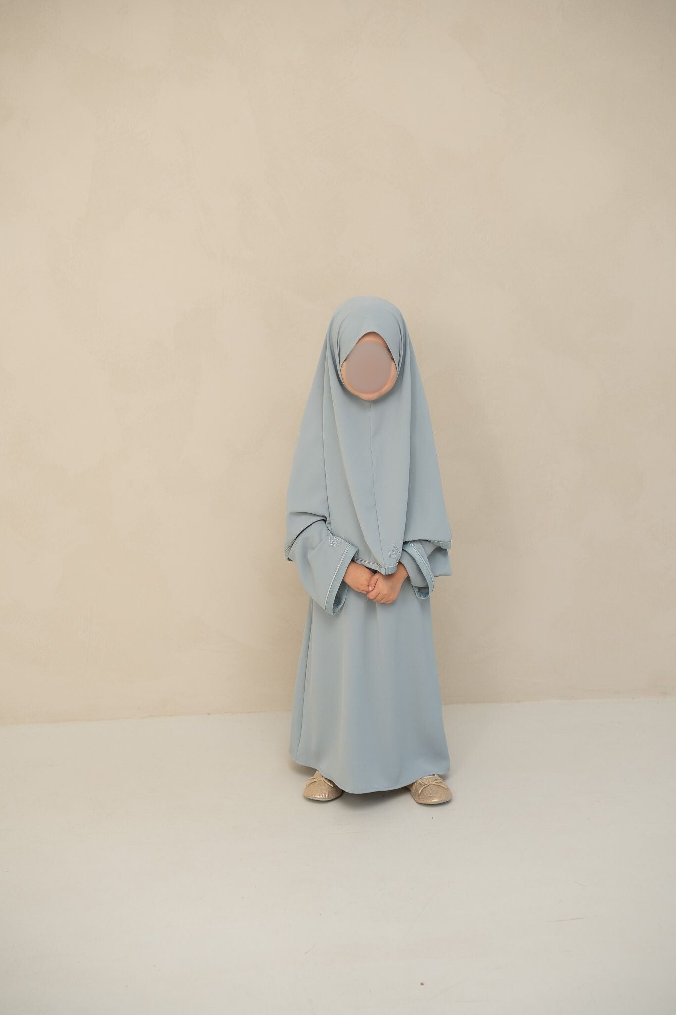 Variant gallery image 2