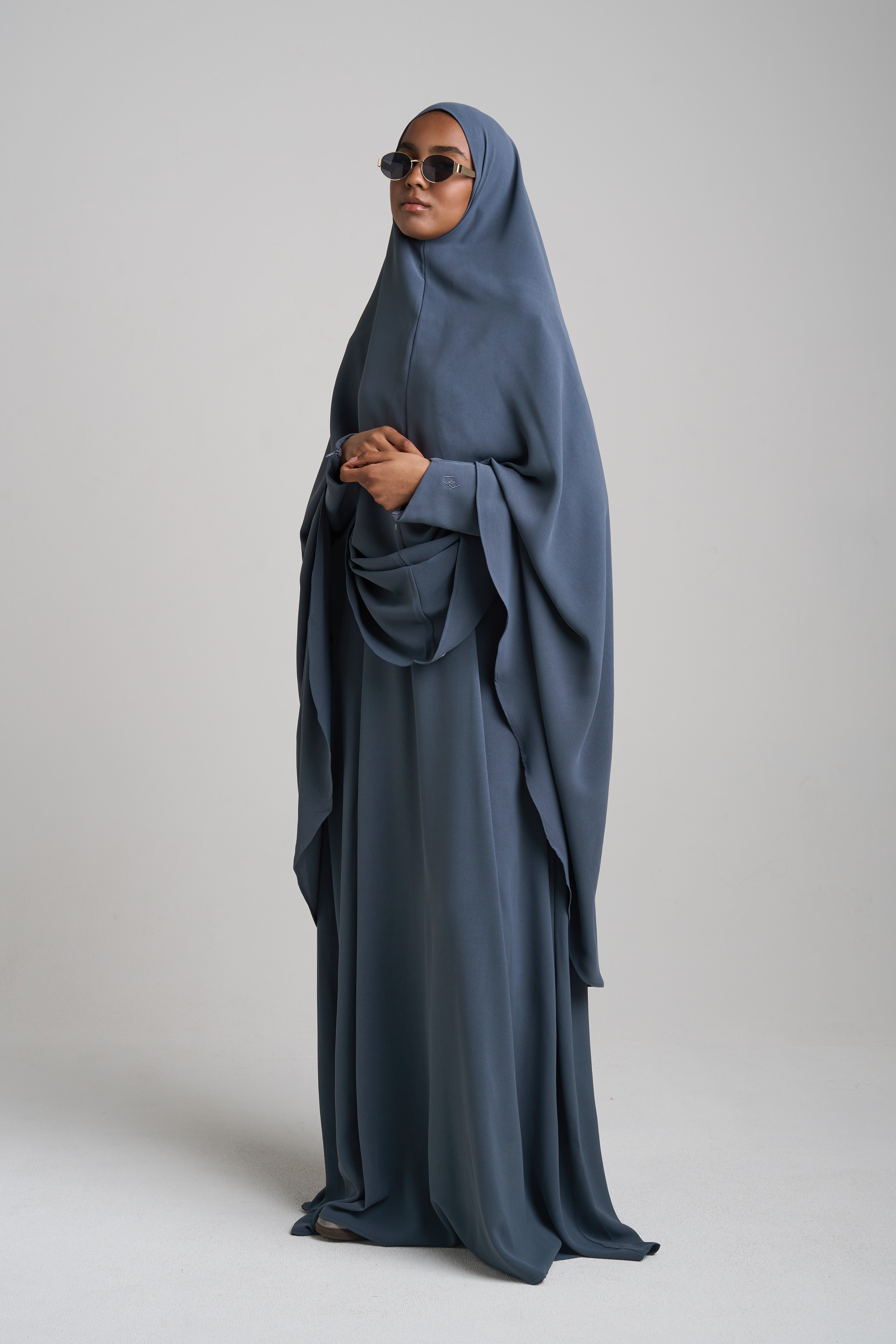 Lightweight Classic Abaya