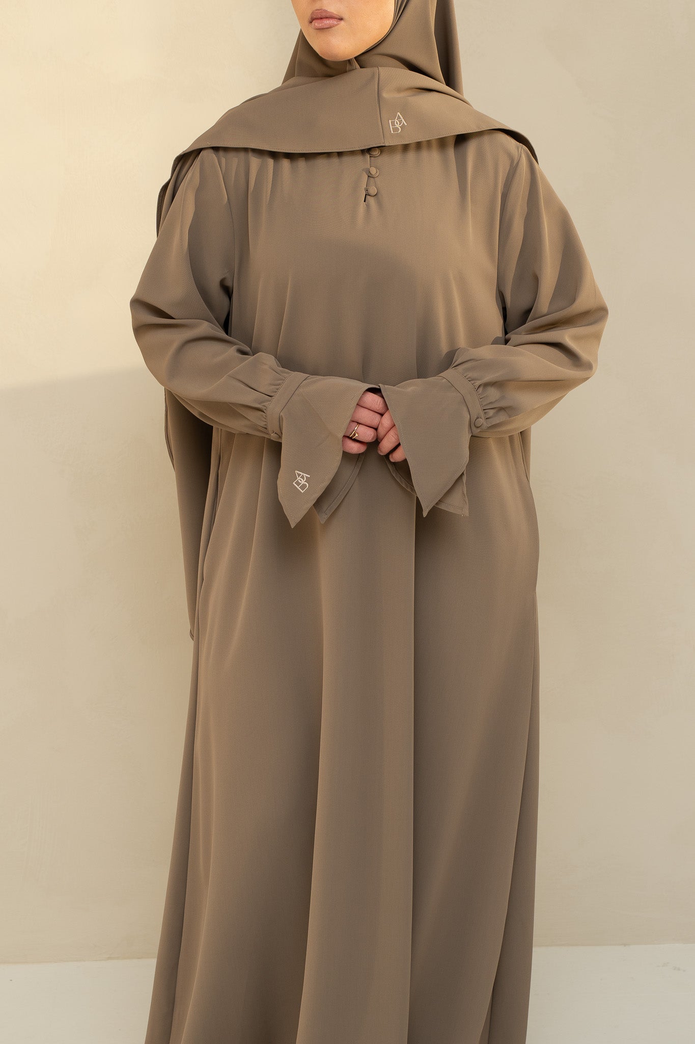 Variant gallery image 3