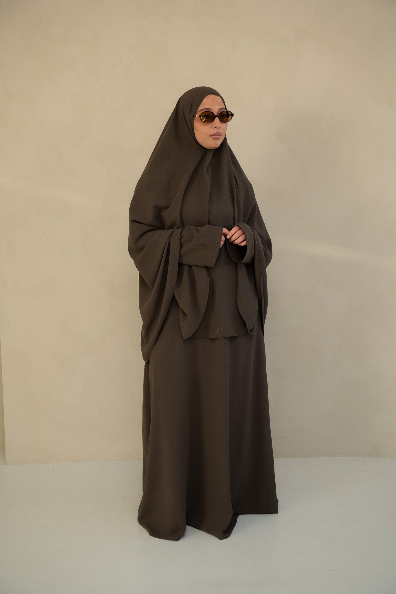 Lightweight Essential Abaya