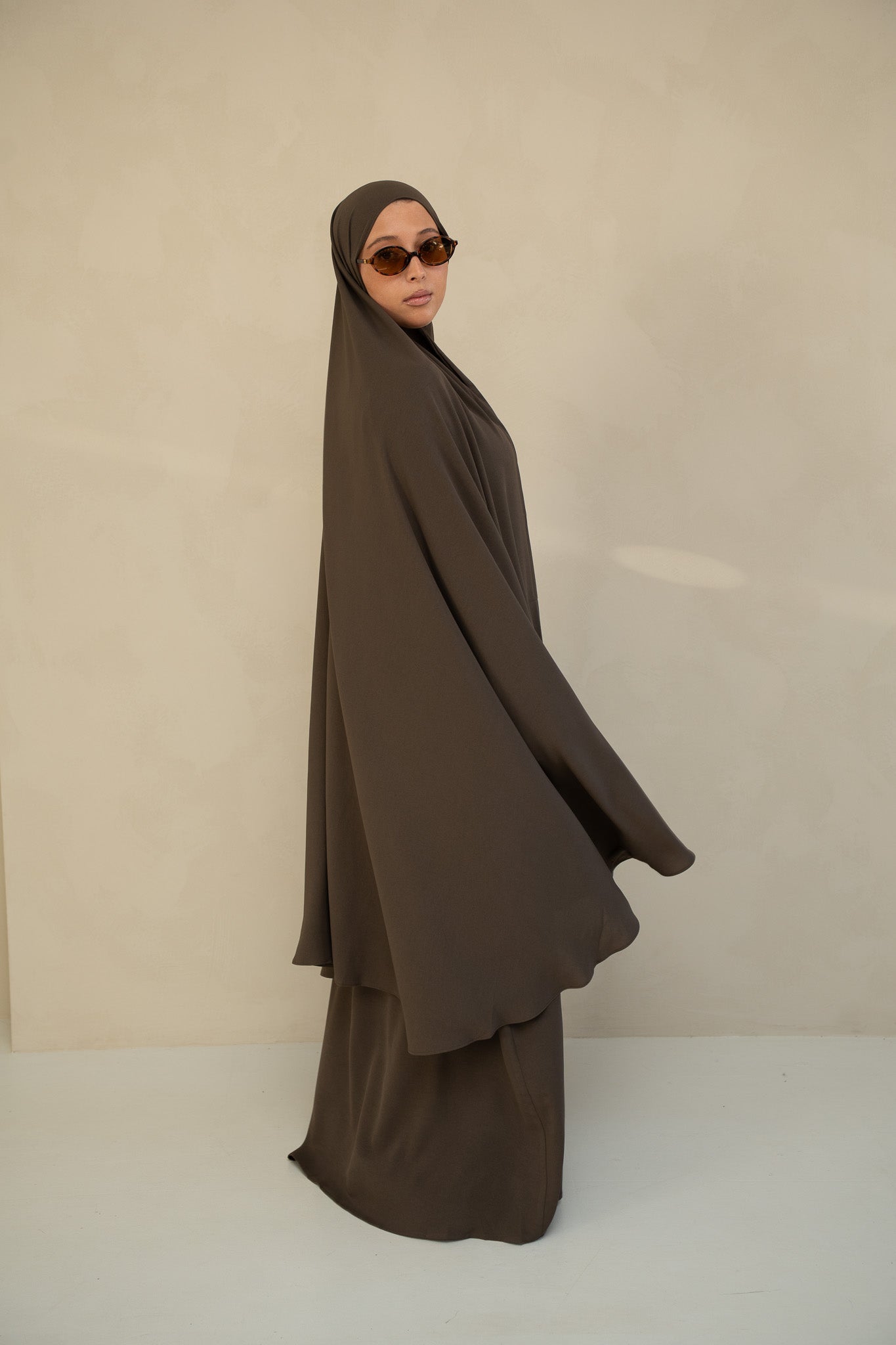 Lightweight Knee Khimar