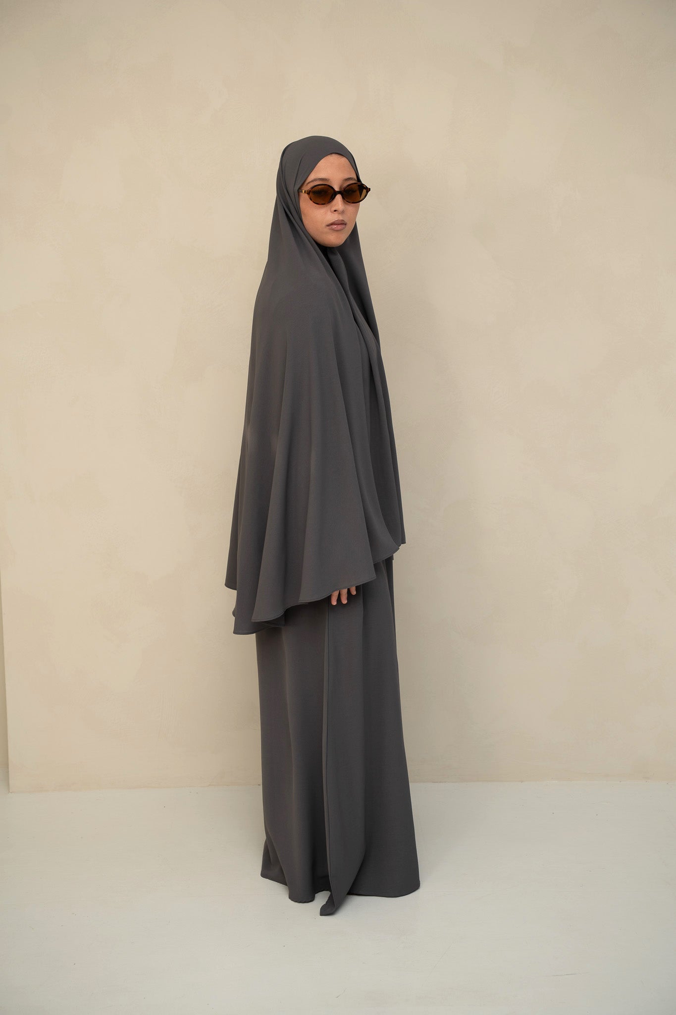 Variant gallery image 1