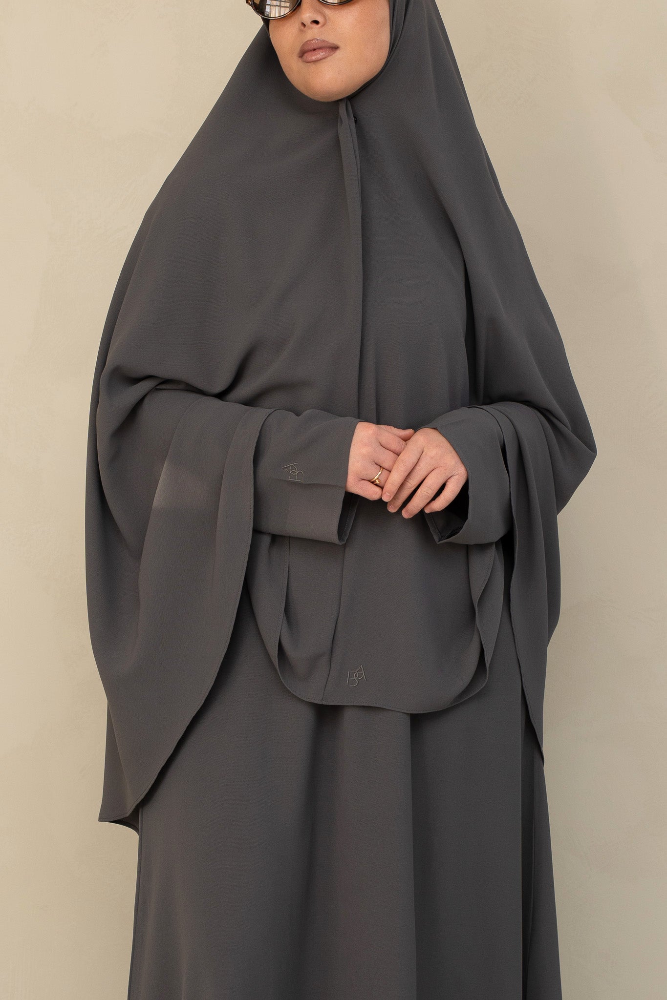 Variant gallery image 2