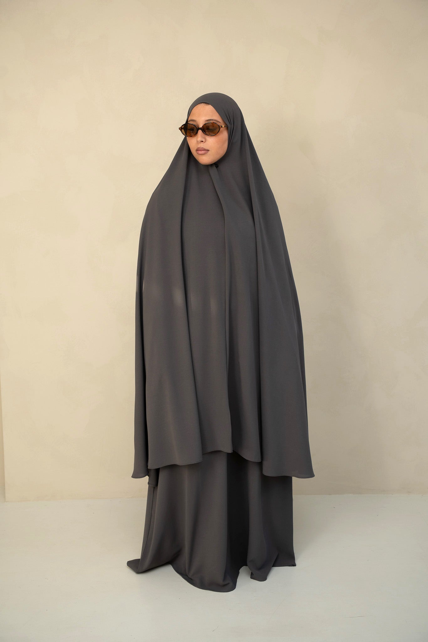 Lightweight Knee Khimar