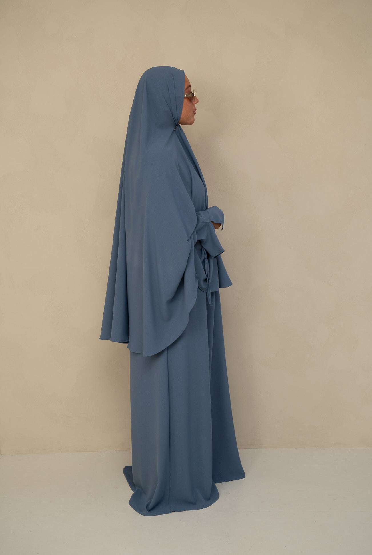 Variant gallery image 2