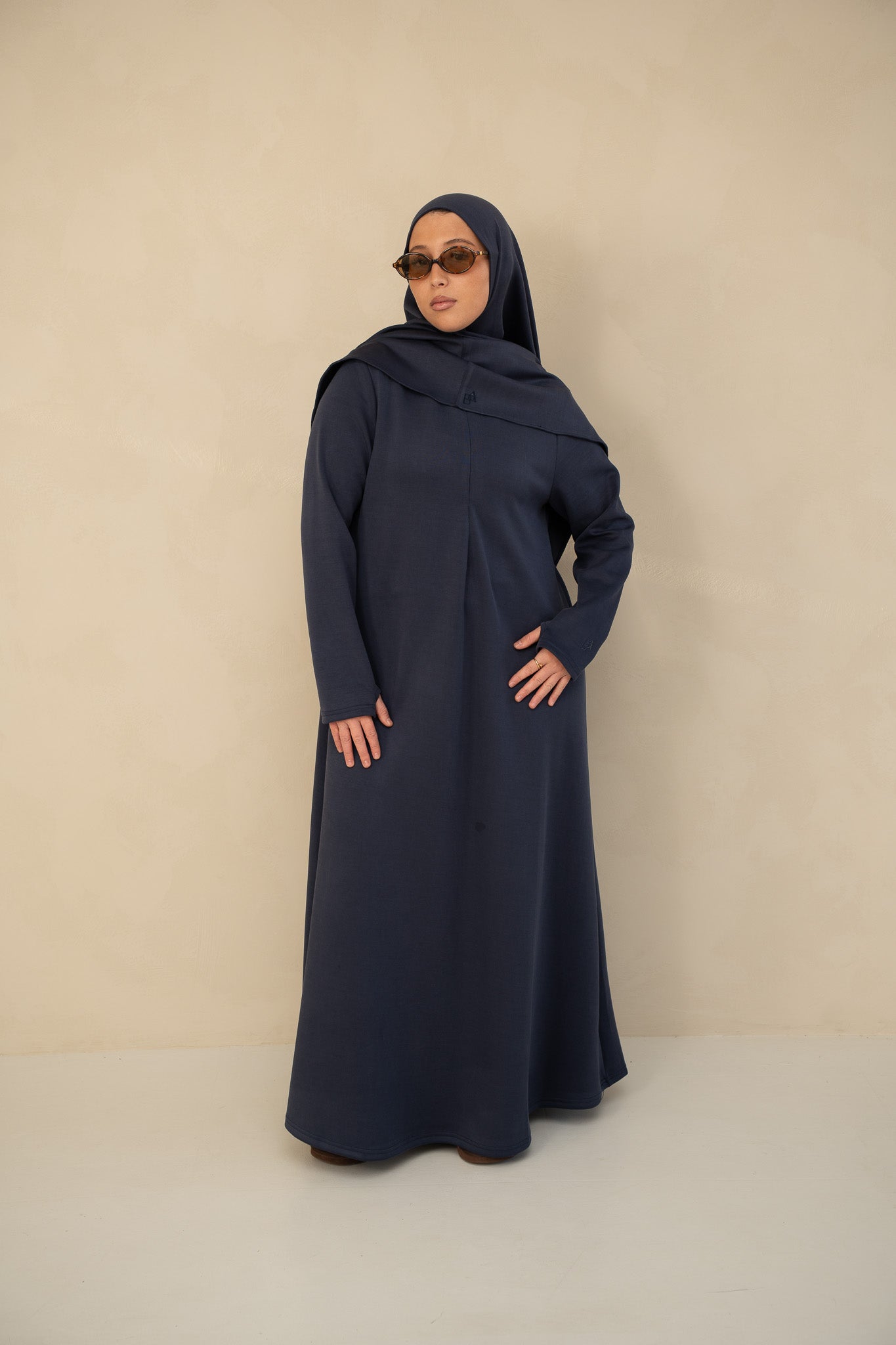 Variant gallery image 3