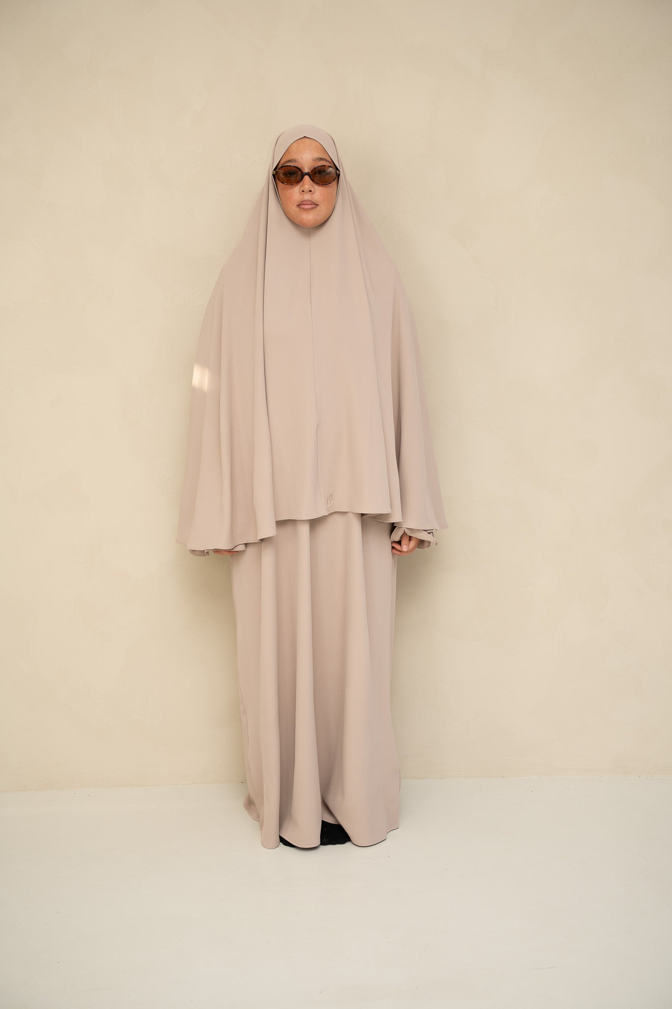 Variant gallery image 3