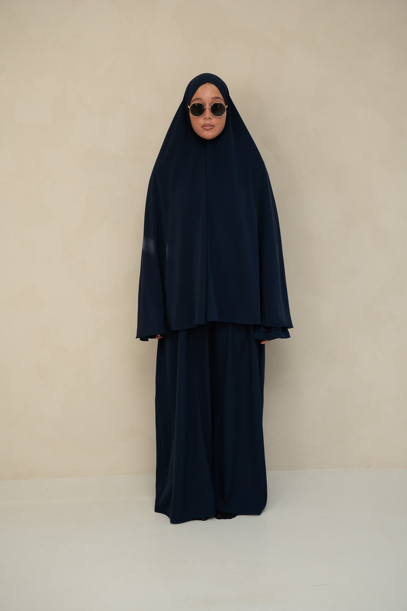 Variant gallery image 3