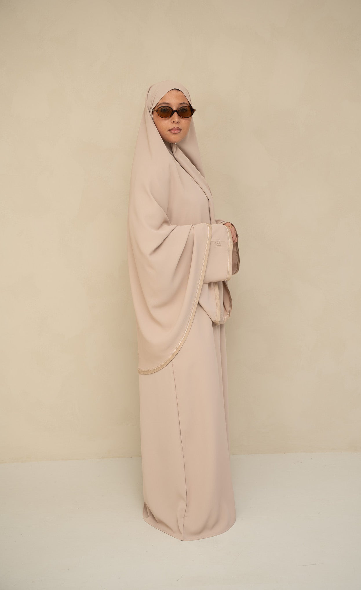 Variant gallery image 3