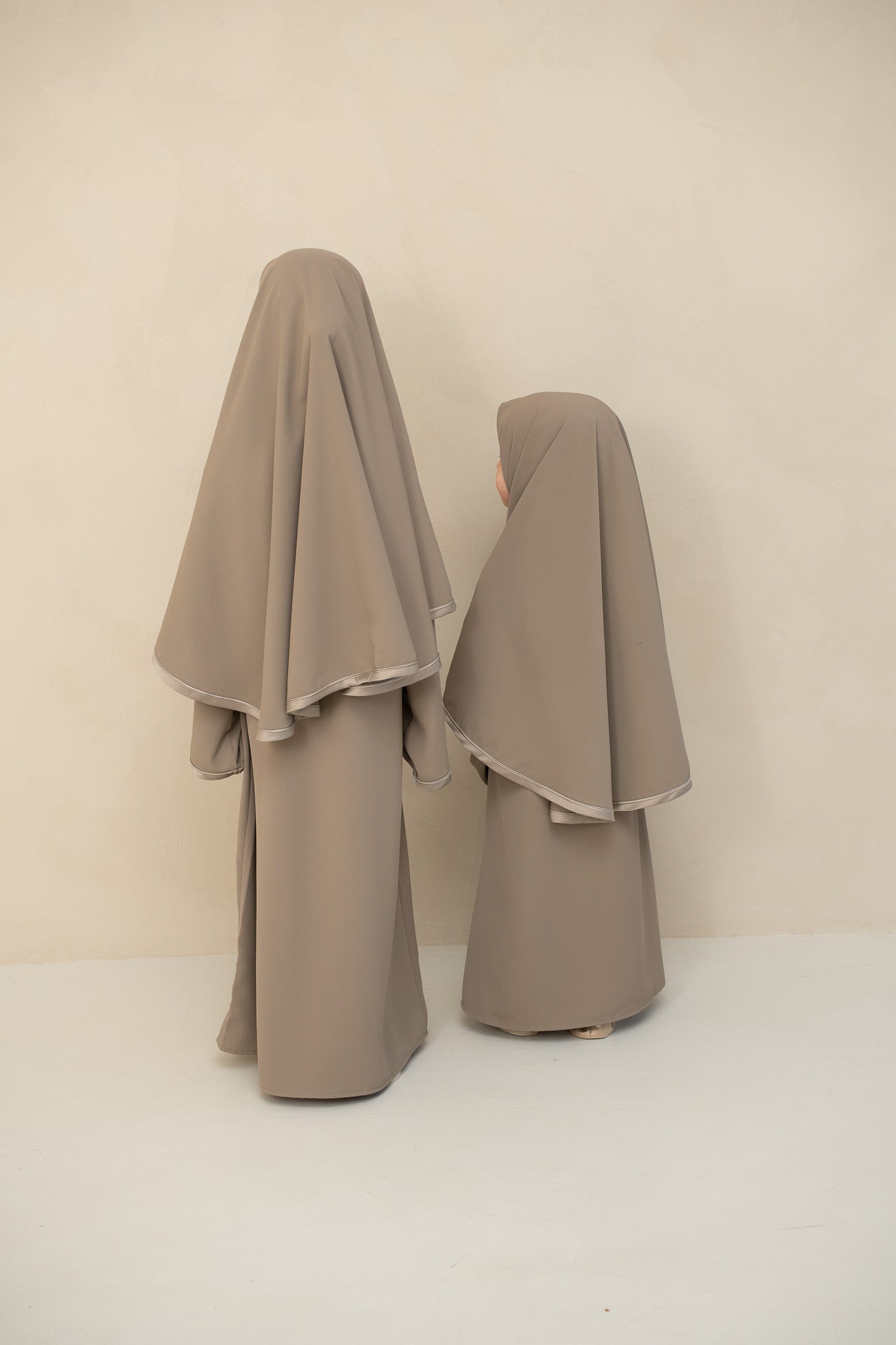 Variant gallery image 3