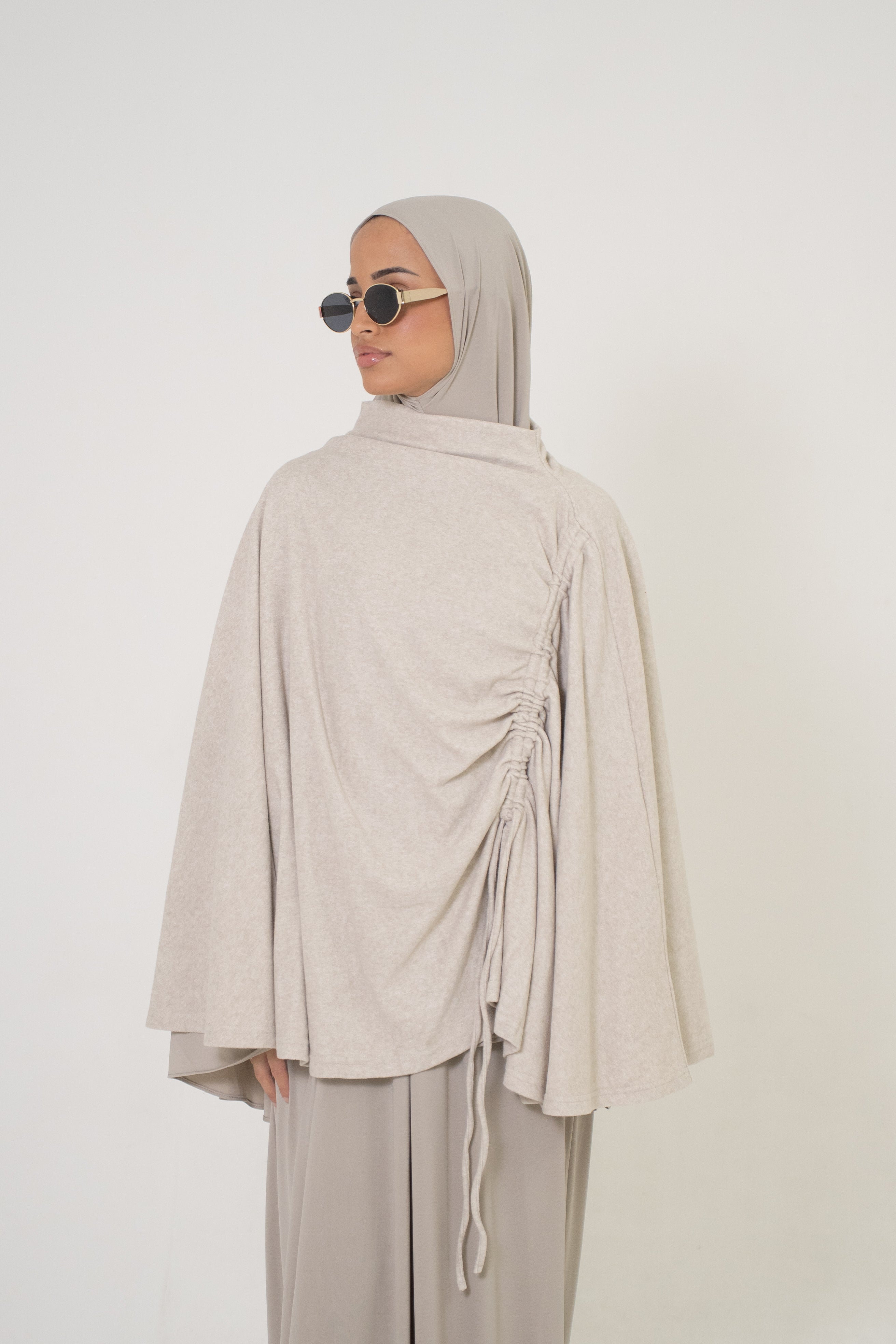 Lace Poncho '25