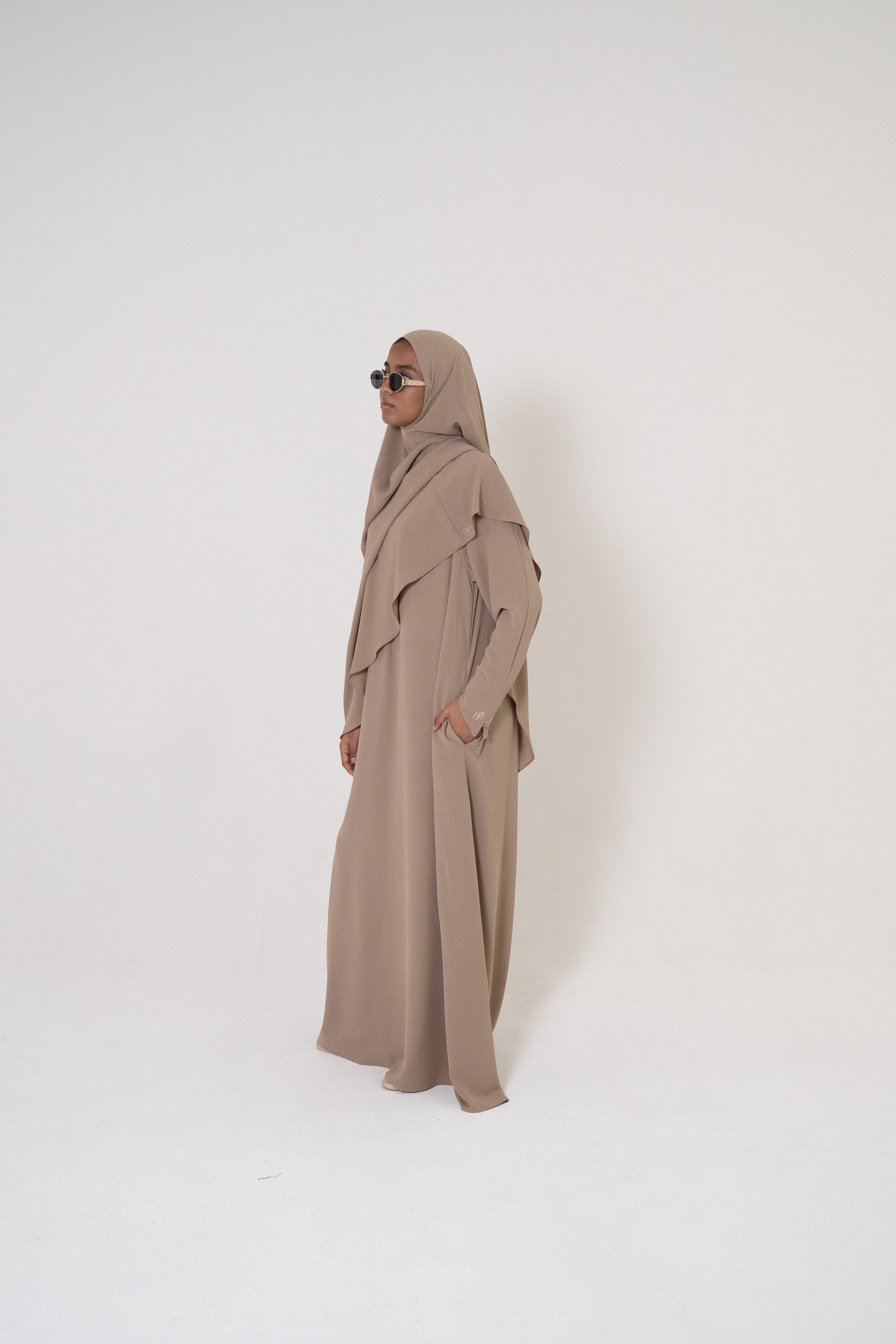 Variant gallery image 2