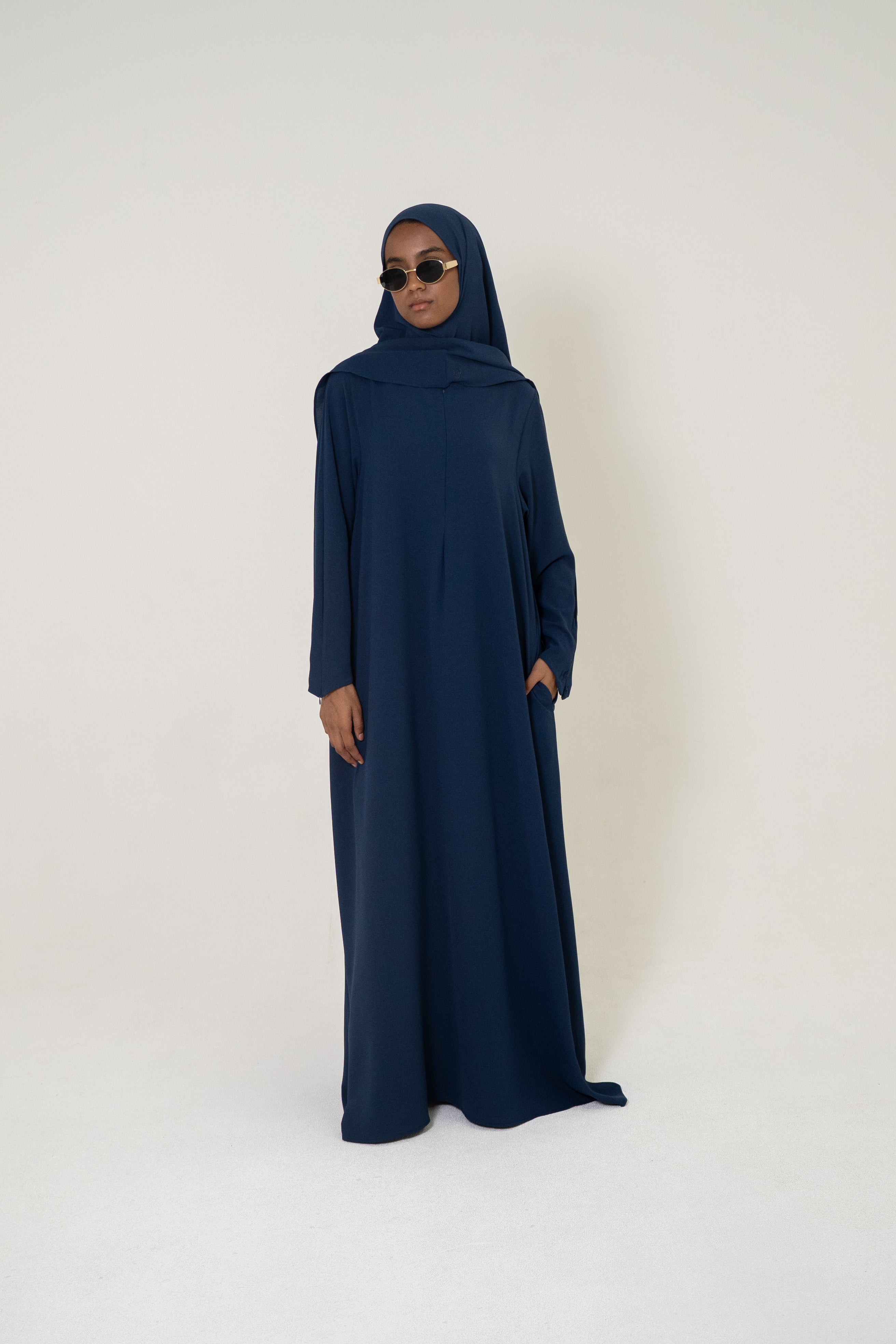 Variant gallery image 3