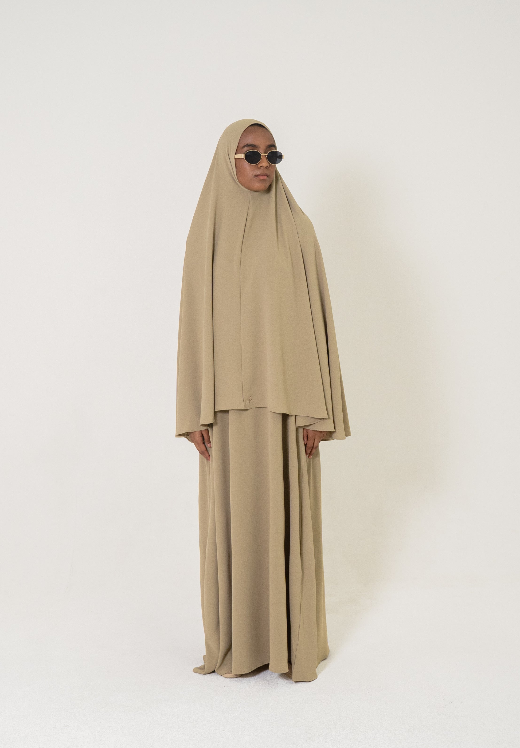 Lightweight Hip Khimar