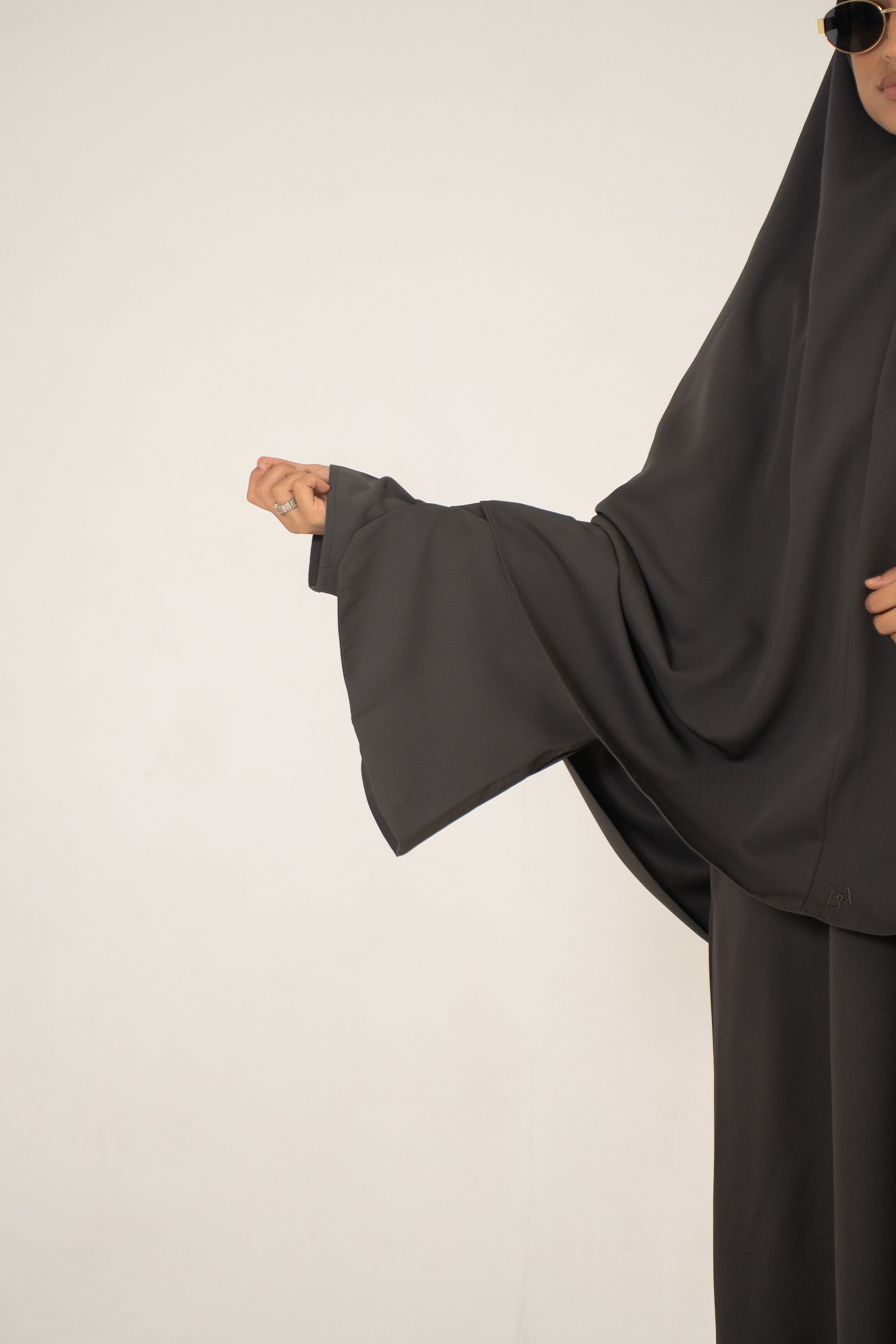 Variant gallery image 5