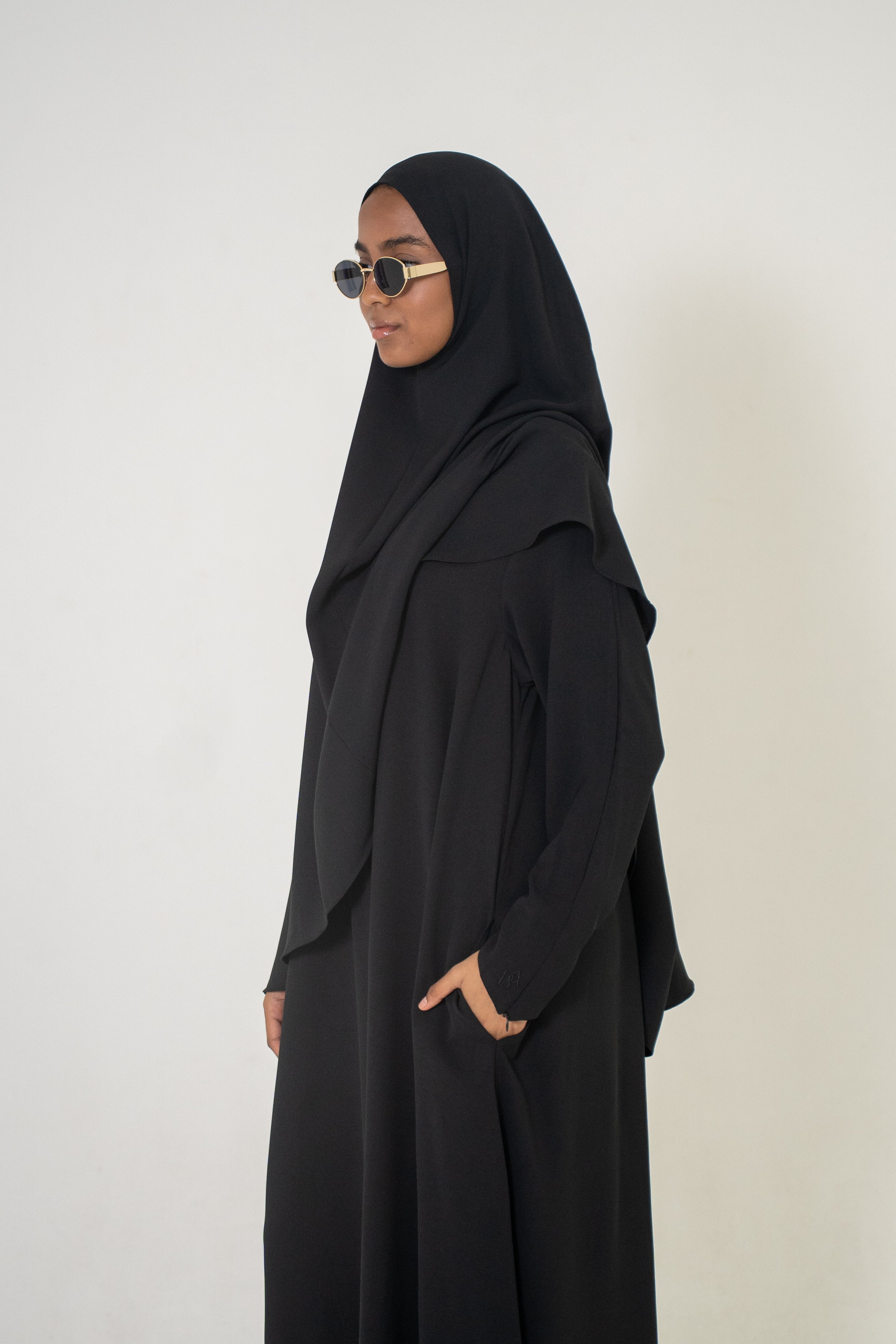 Lightweight Classic Abaya