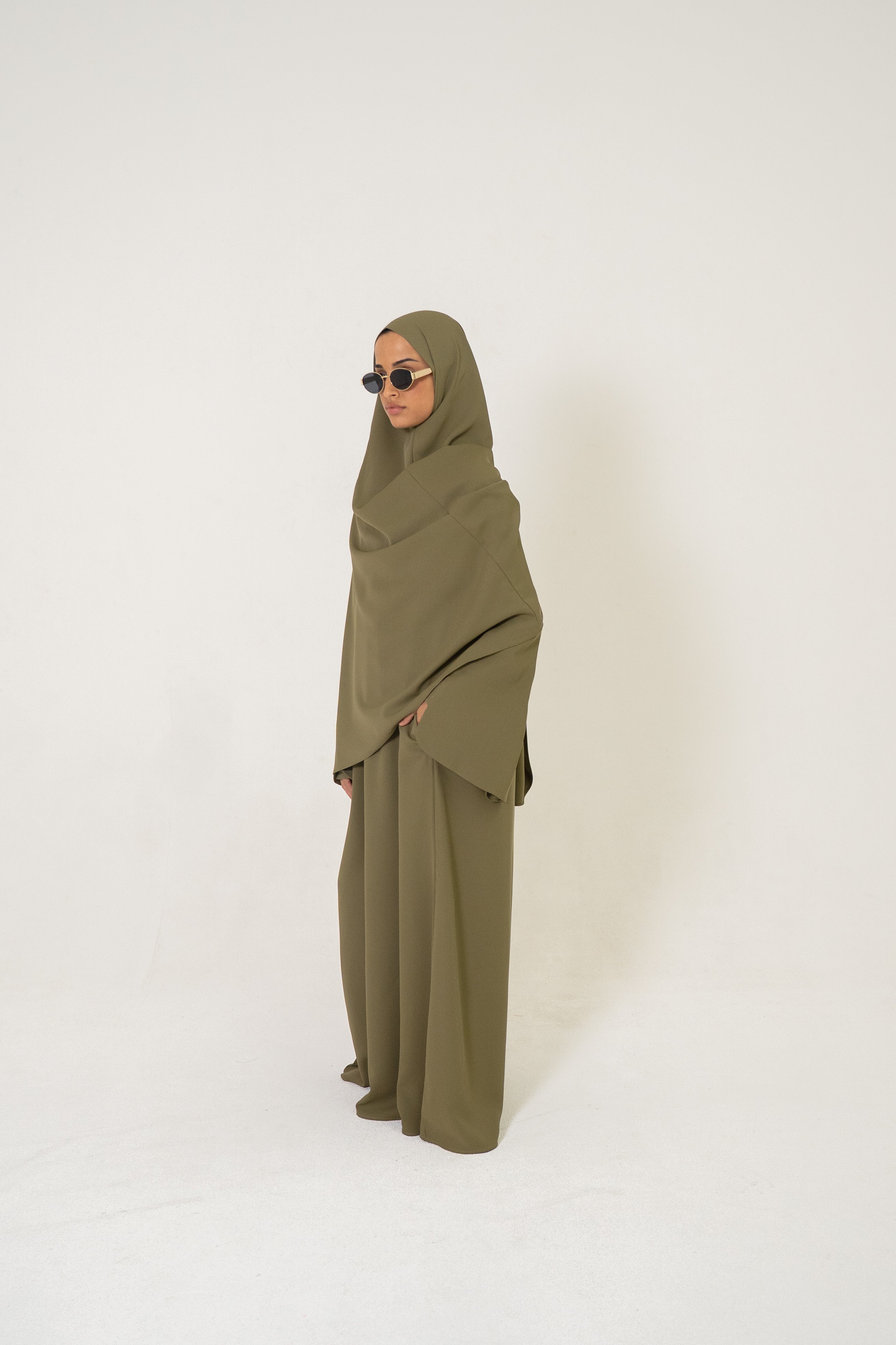 Variant gallery image 3