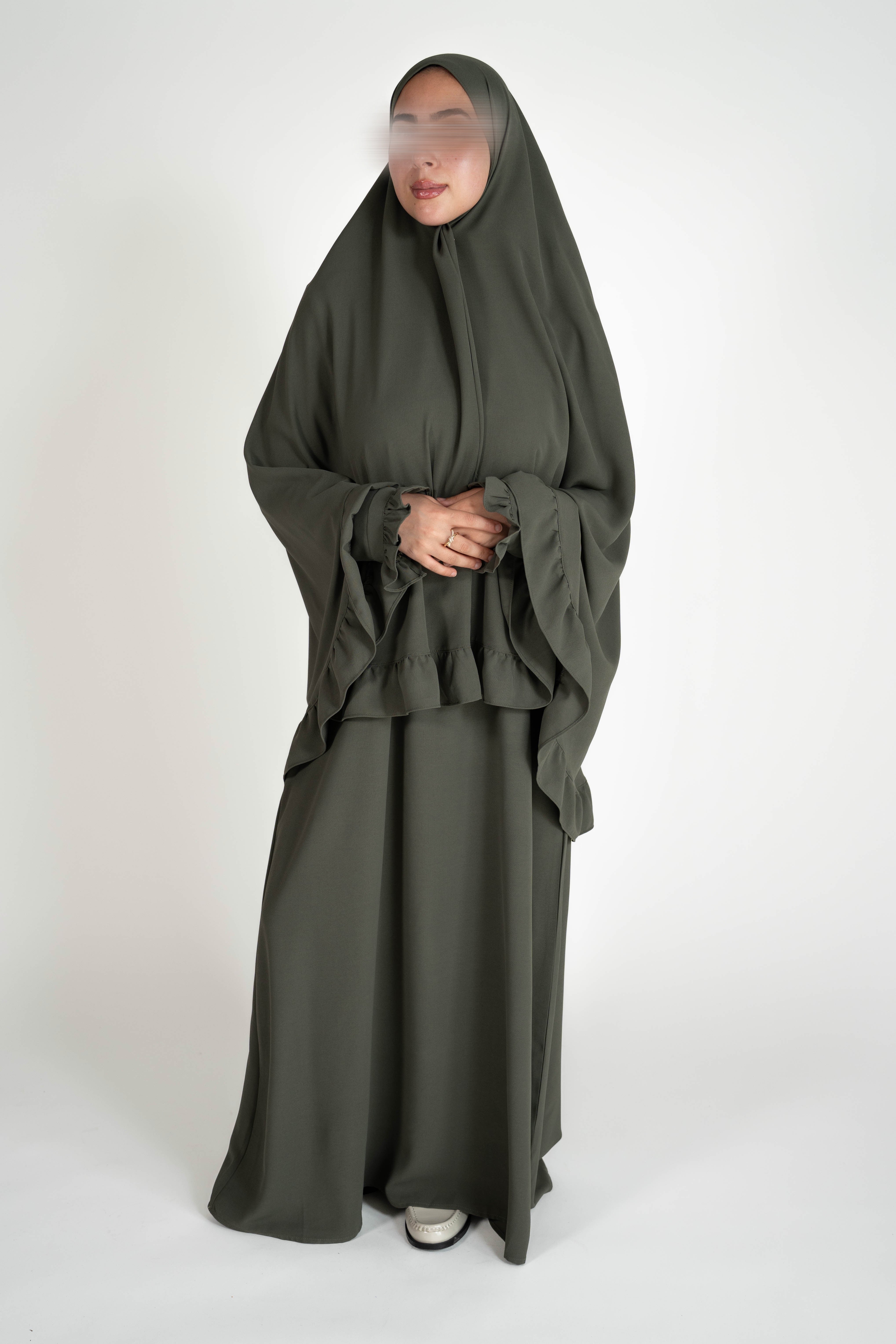 Lightweight Rouche Abaya