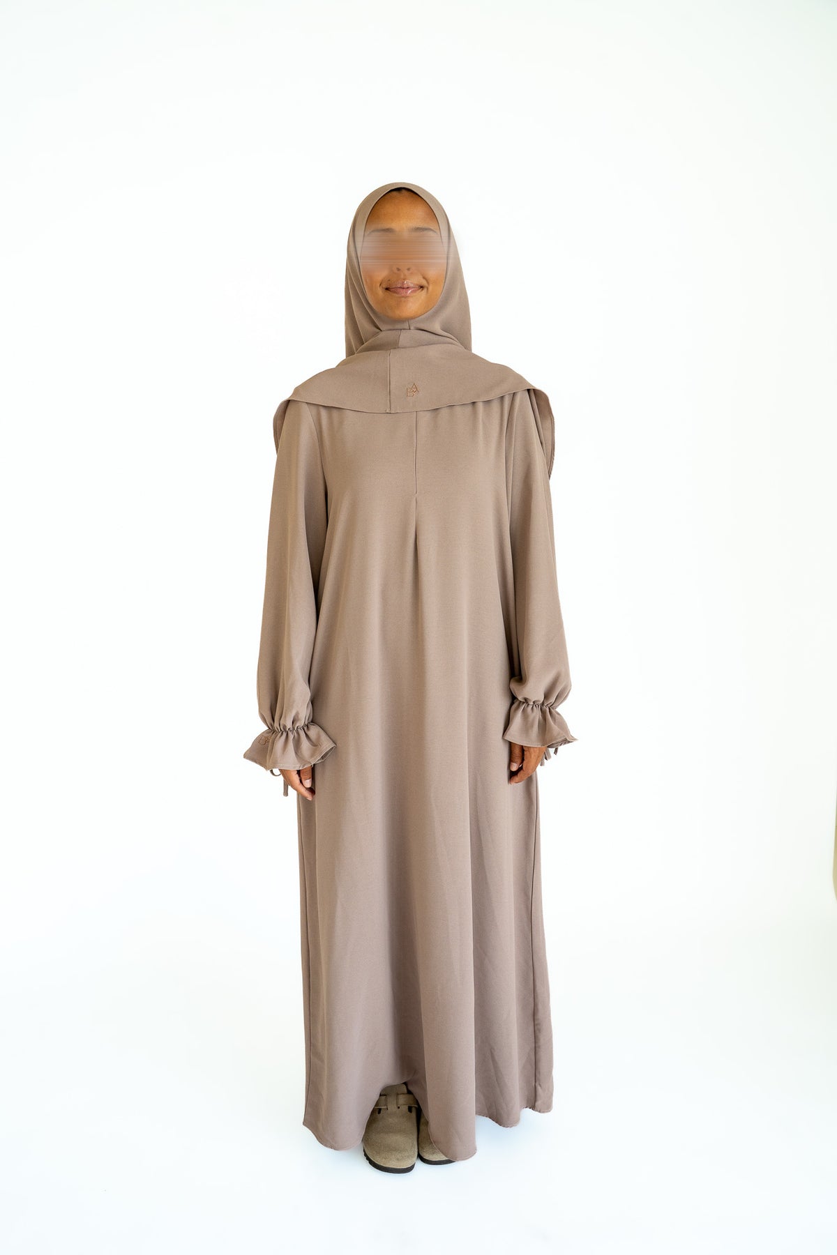 Lightweight Detail Bow Abaya