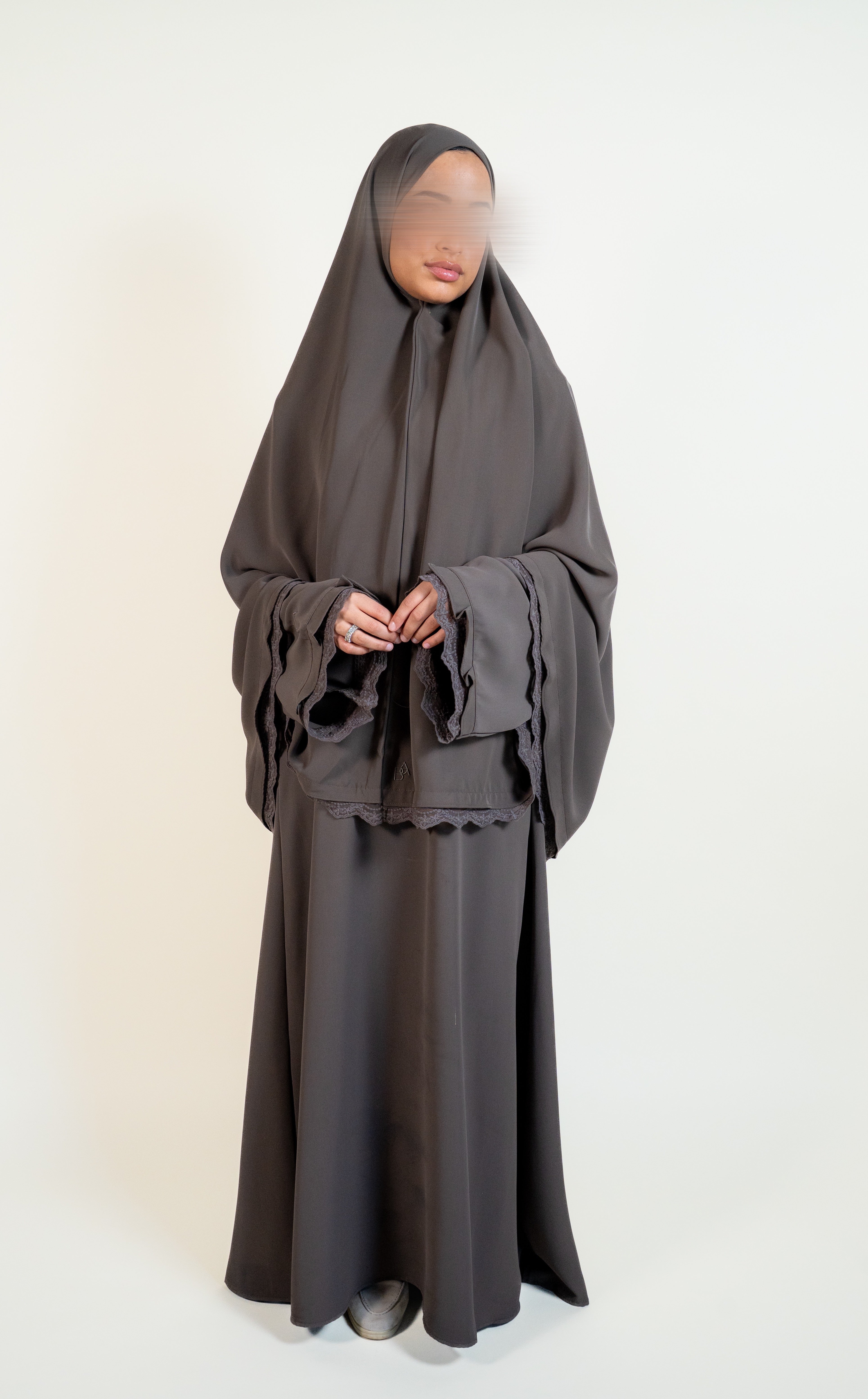 Detailed Lace Abaya & Khimar