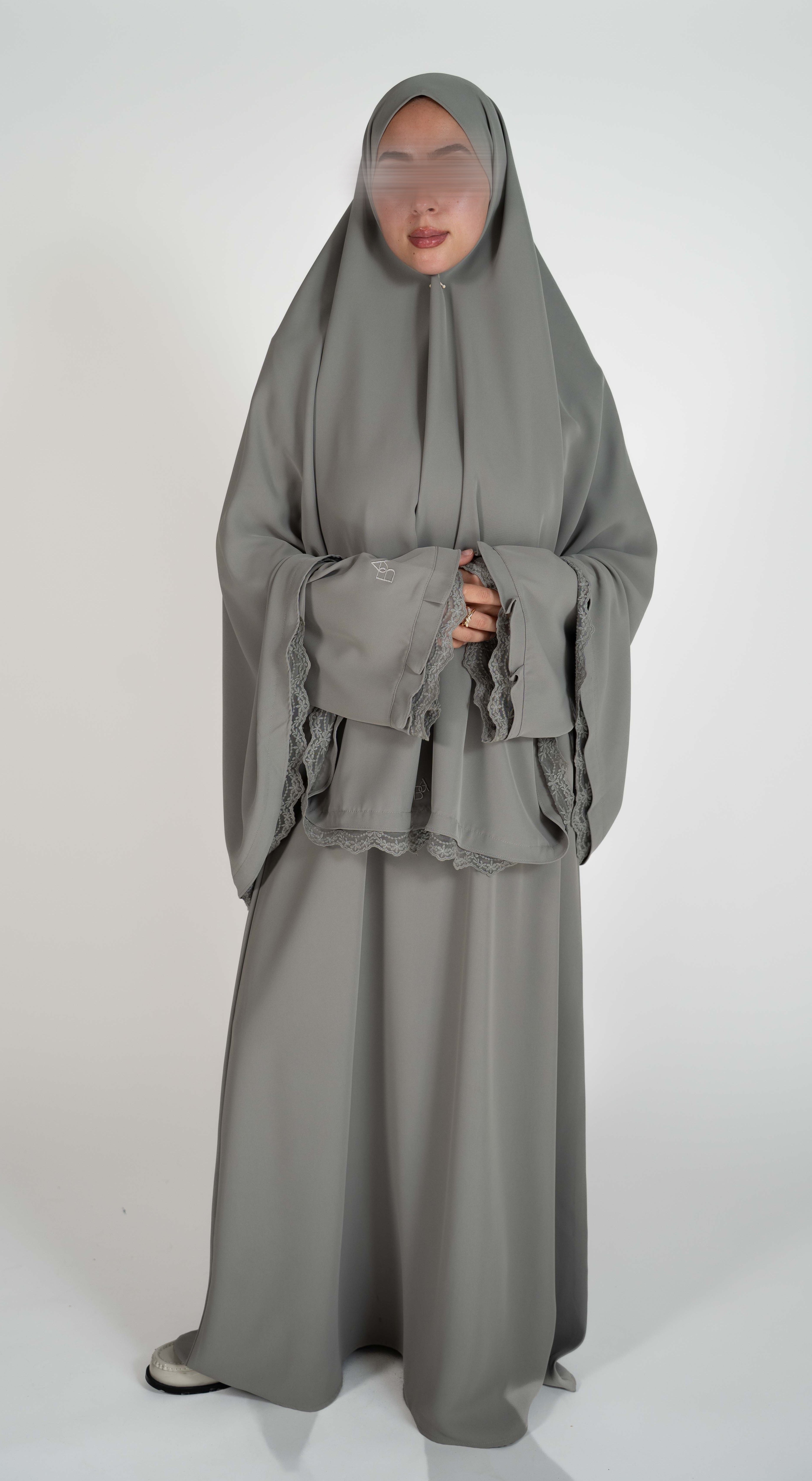 Detailed Lace Abaya & Khimar