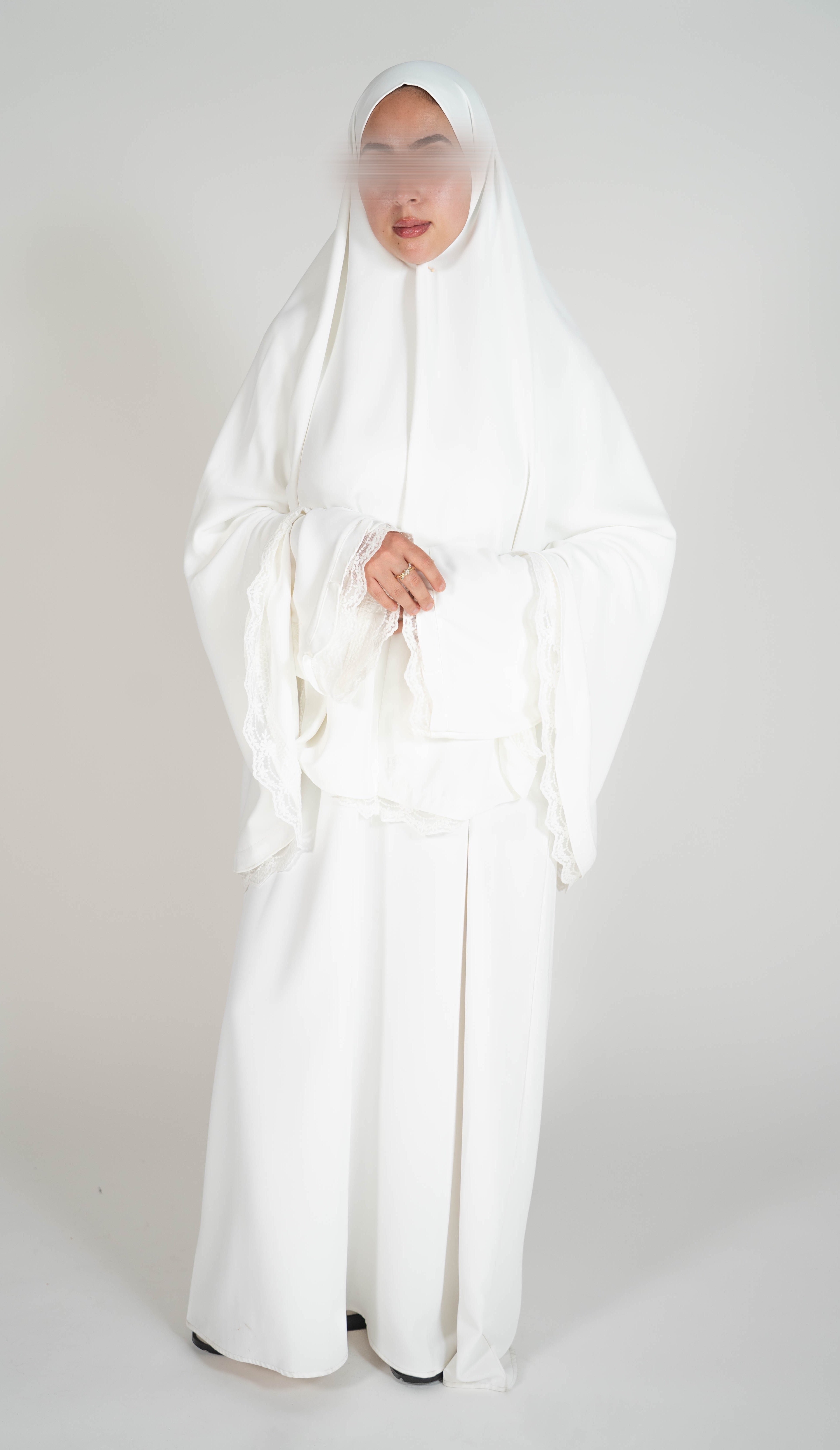 Detailed Lace Abaya & Khimar