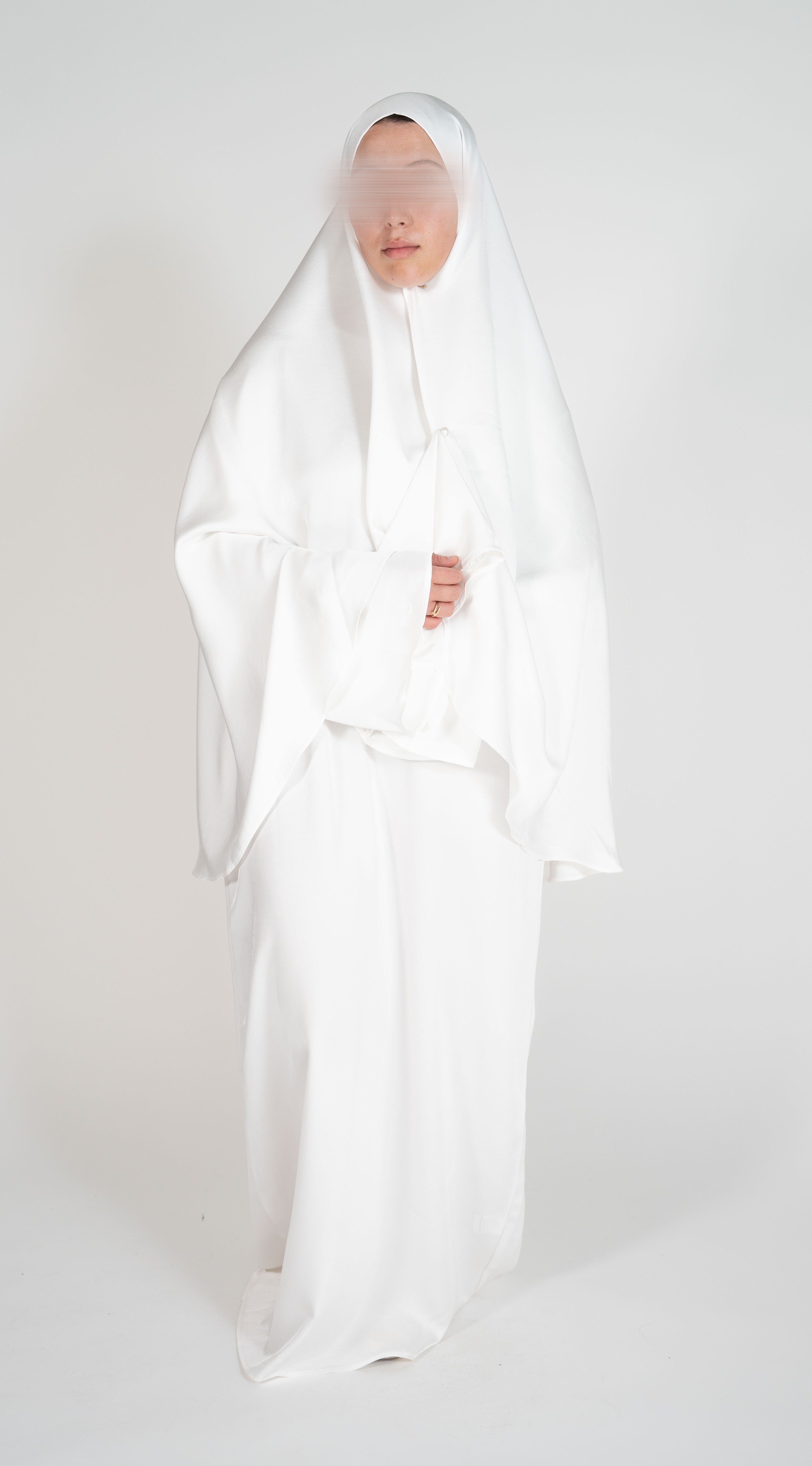 Soft Pearl Abaya & Khimar