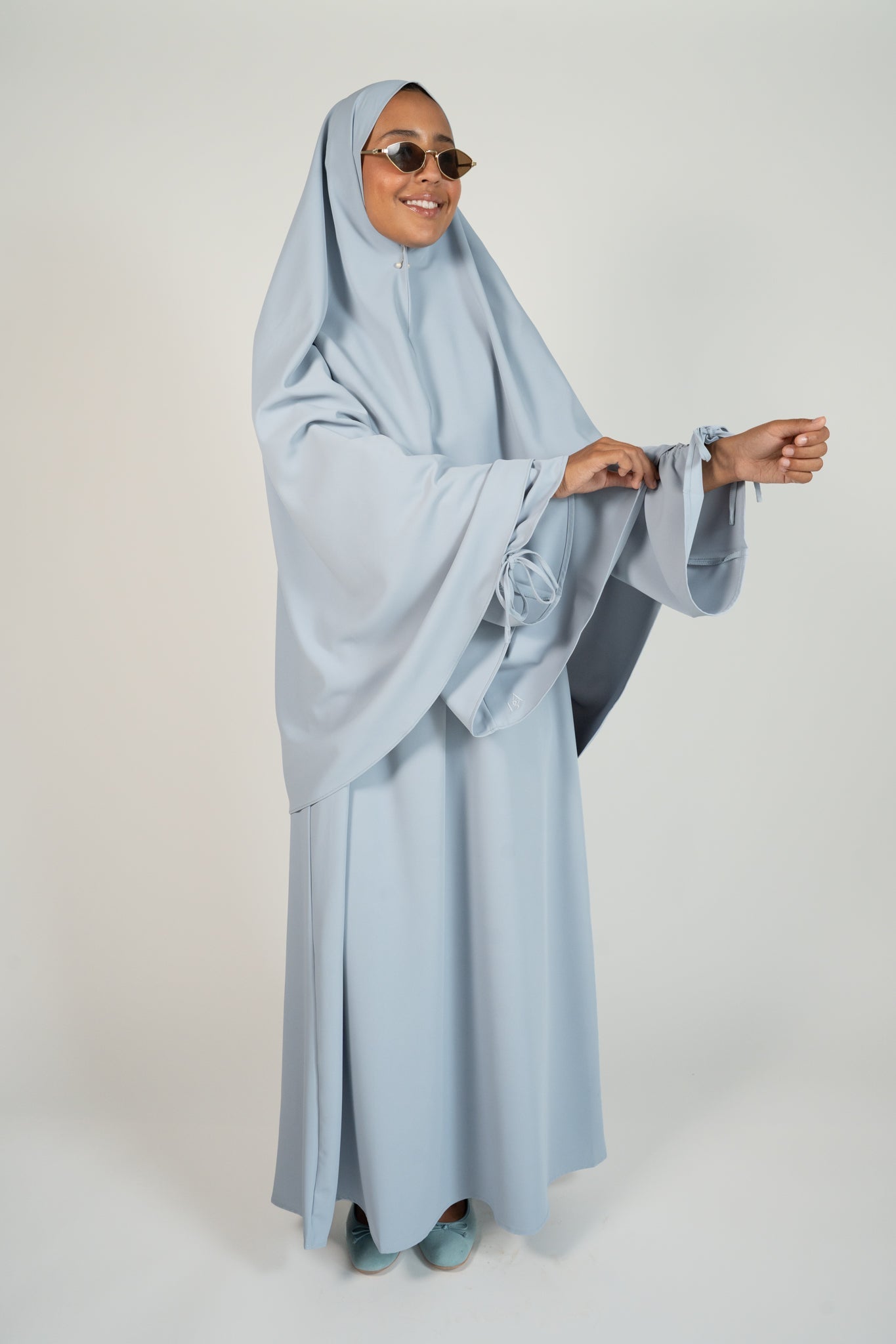 Variant gallery image 2