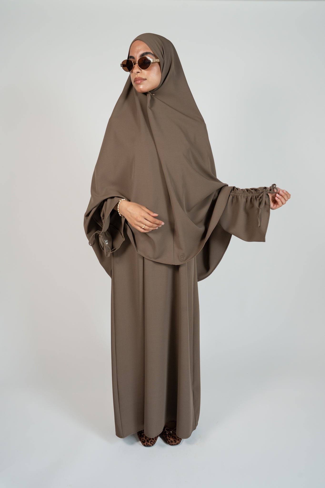 Soft Lace Abaya & Khimar Set Summer Edition - Muted Brown