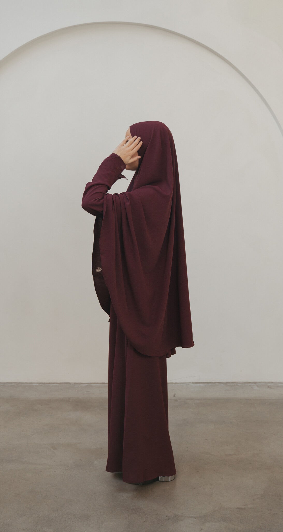 Lightweight Double Layer Abaya