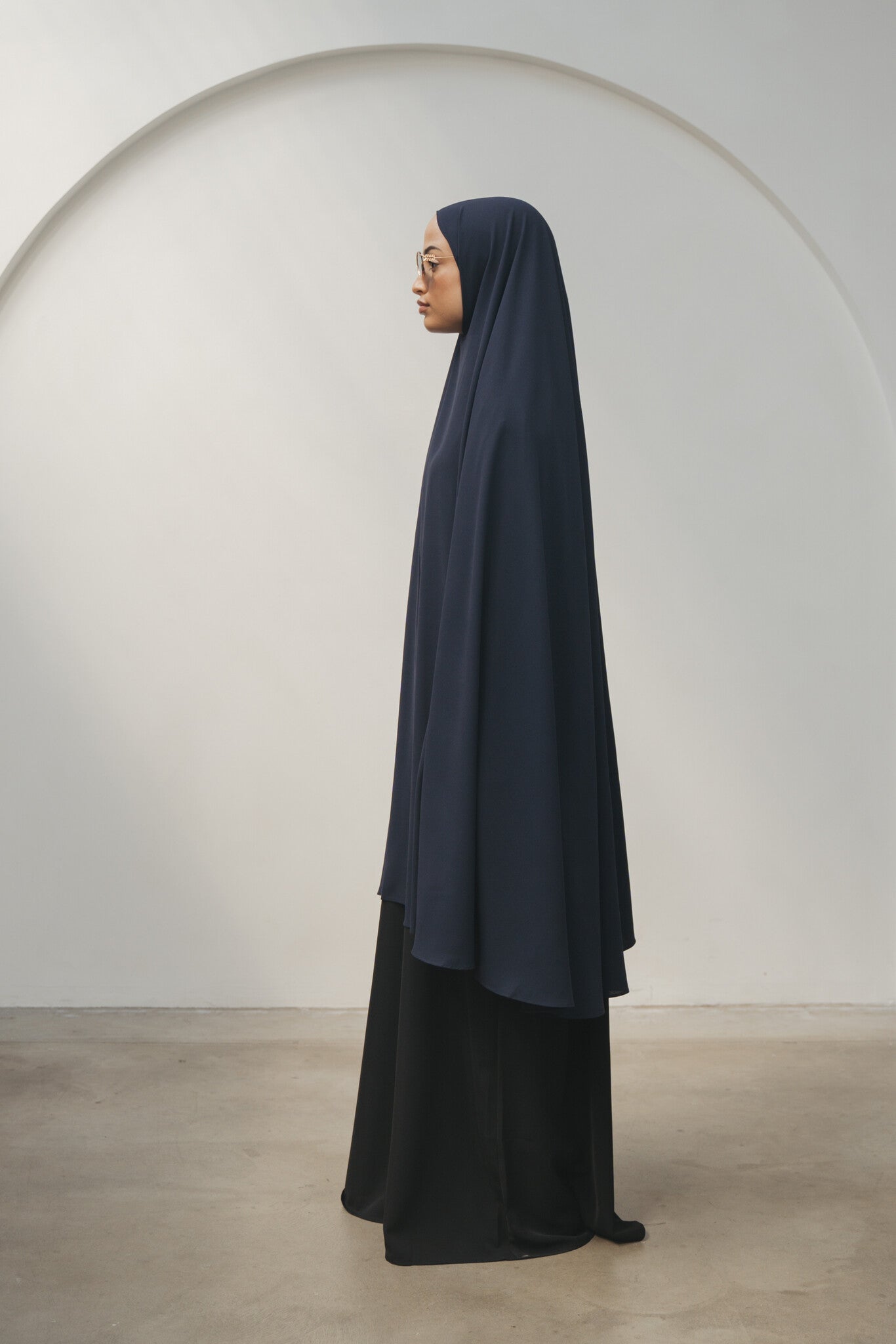 Variant gallery image 2