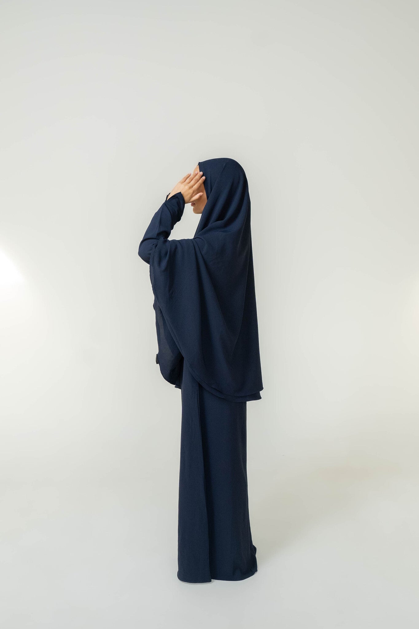 Lightweight Double Layer Abaya